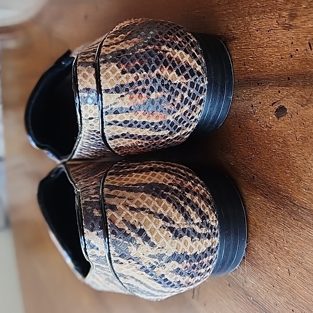 Anne Klein iflex Tiger Loafer Women's Size 6 - Picture 6 of 10